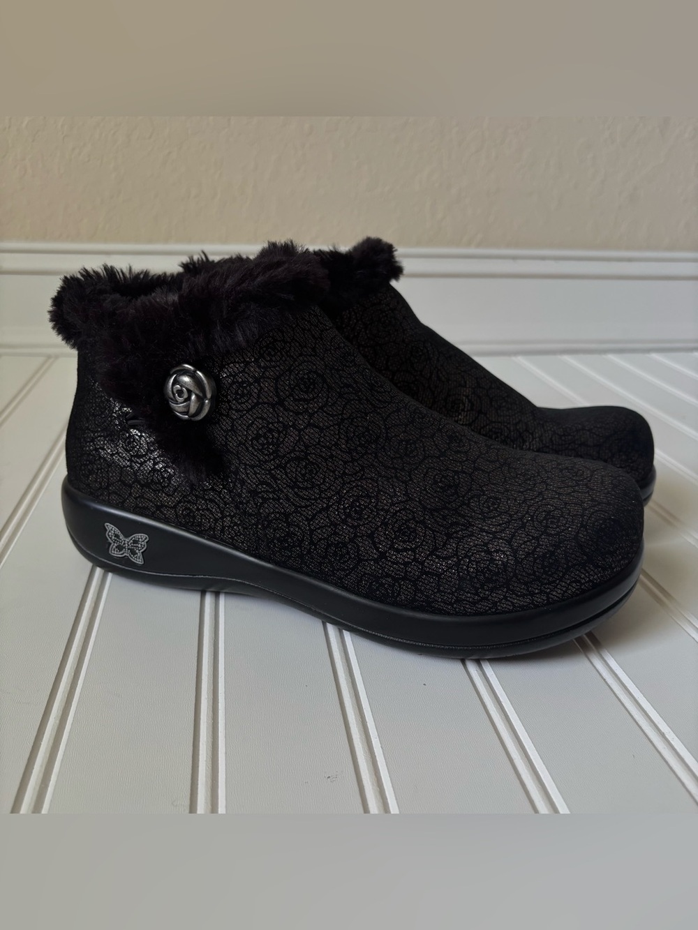 Alegria | Women's Meri Ankle Boot Shoes Faux Fur Size 8/8.5 Wide Black Florette